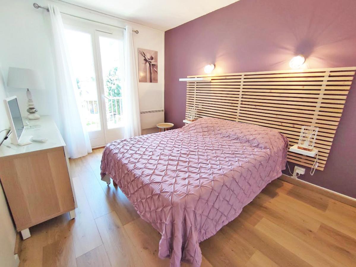 Chez Dominique, T2, Centre Ville, Vue Montagne, Wifi, 4 Personnes Bagnères-de-Luchon Buitenkant foto
